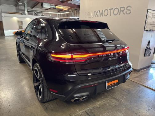 2024 Porsche Macan S