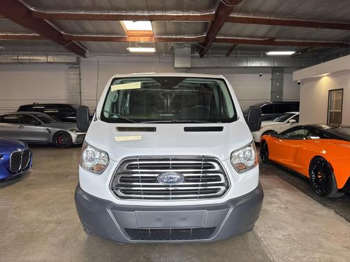 2018 Ford Transit-250 Base