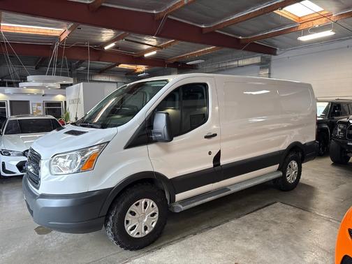2018 Ford Transit-250 Base