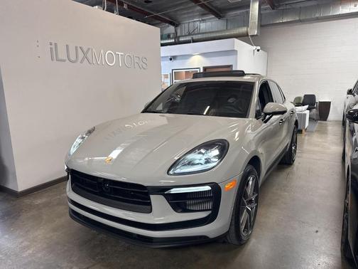Chalk 2023 Porsche Macan S