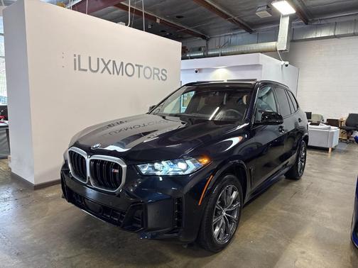 2025 BMW X5 M60i