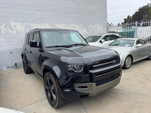 2022 Land Rover Defender 110 X-Dynamic HSE