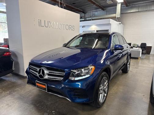 2017 Mercedes-Benz GLC 300 Base 4MATIC