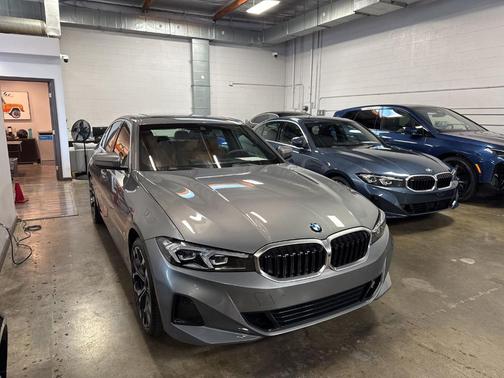 2025 BMW 330 i xDrive