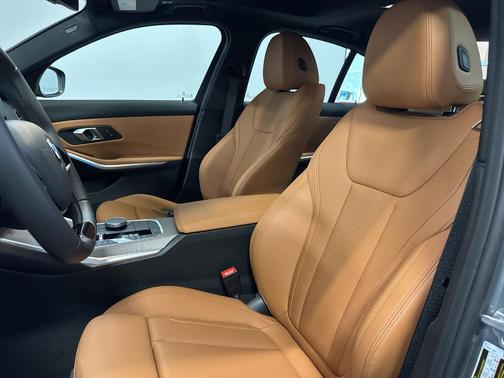 2025 BMW 330 i xDrive