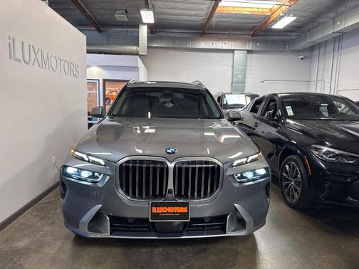 2023 BMW X7 xDrive40i