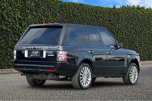 Sumatra Black 2011 Land Rover Range Rover Supercharged