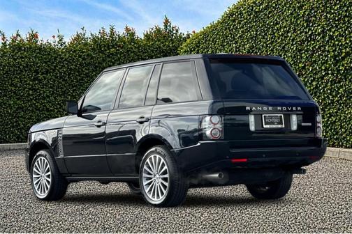 Sumatra Black 2011 Land Rover Range Rover Supercharged