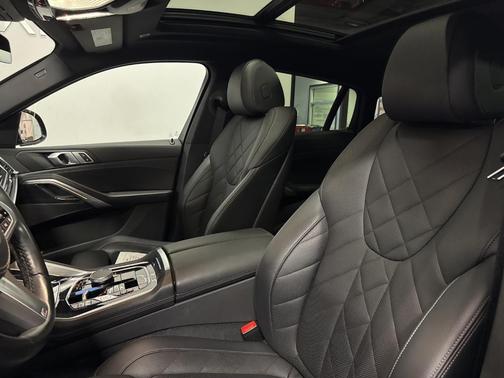 2024 BMW X6 xDrive40i