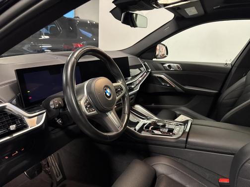 2024 BMW X6 xDrive40i