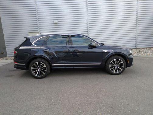 2023 Bentley Bentayga V8