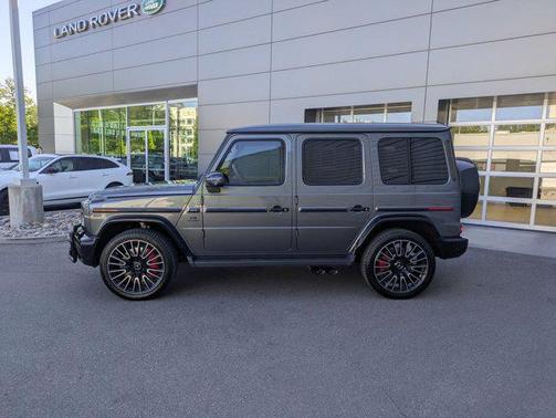 MANUFAKTUR Graphite Metallic 2026 Mercedes-Benz AMG G 63 AMG G 63