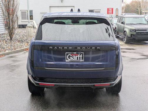 2024 Land Rover Range Rover P530 Autobiography