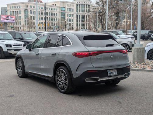 2025 Mercedes-Benz EQE 500 4MATIC