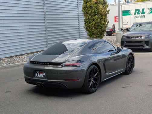2019 Porsche 718 Cayman 2dr Car