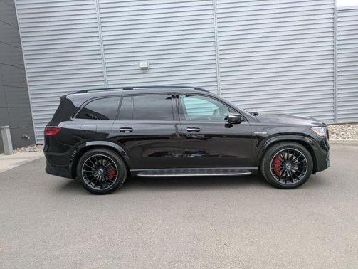 2026 Mercedes-Benz AMG GLS 63 Base