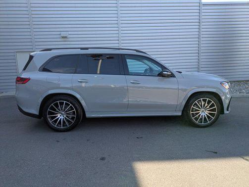 2026 Mercedes-Benz GLS 450 4MATIC