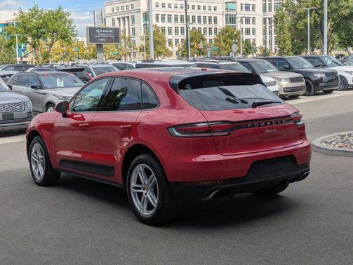 2021 Porsche Macan Sport Utility
