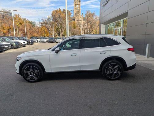 2026 Mercedes-Benz GLC 300 4MATIC