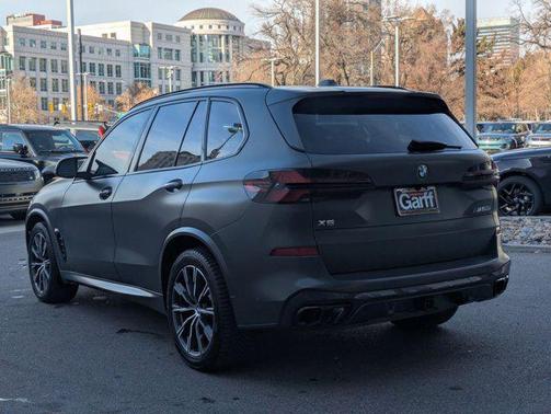 2024 BMW X5 M60i