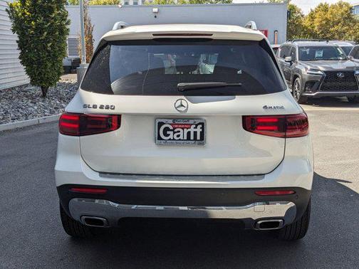 2025 Mercedes-Benz GLB 250 4MATIC