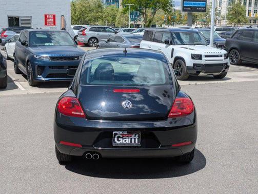 2016 Volkswagen Beetle 1.8T Wolfsburg Edition w/PZEV