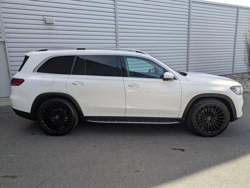 Polar White 2023 Mercedes-Benz GLS 450 4MATIC