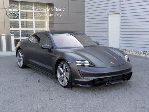 2021 Porsche Taycan Turbo S