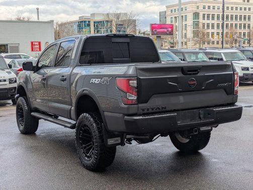 2021 Nissan Titan PRO-4X