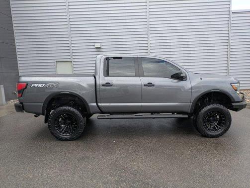 2021 Nissan Titan PRO-4X