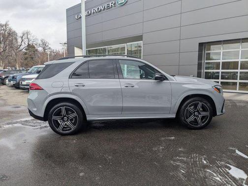 2025 Mercedes-Benz GLE 450e 4MATIC