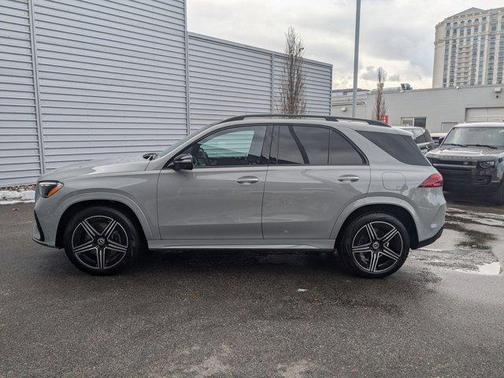 2025 Mercedes-Benz GLE 450e 4MATIC
