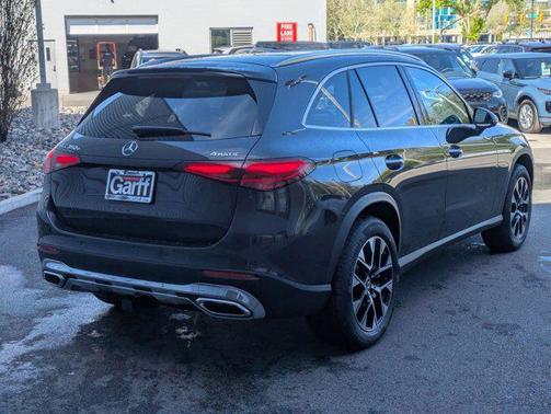 Graphite Grey Metallic 2026 Mercedes-Benz GLC 350e Base