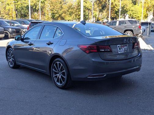 2017 Acura TLX w/Technology Package