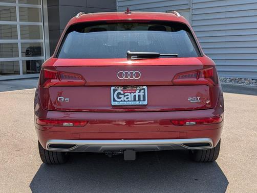 Matador Red Metallic 2018 Audi Q5 2.0T Premium Plus