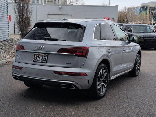 2022 Audi Q5 45 S line Premium Plus