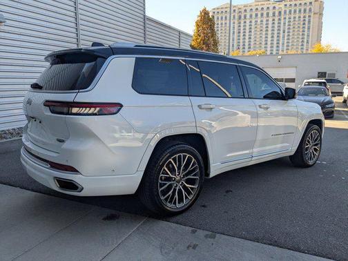2021 Jeep Grand Cherokee L Summit Reserve