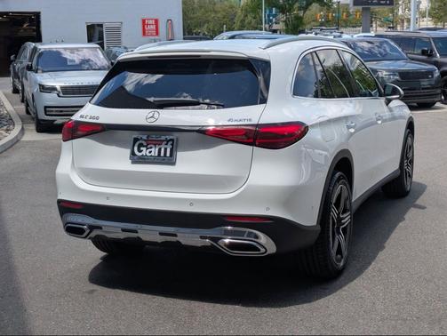 Polar White 2026 Mercedes-Benz GLC 300 4MATIC