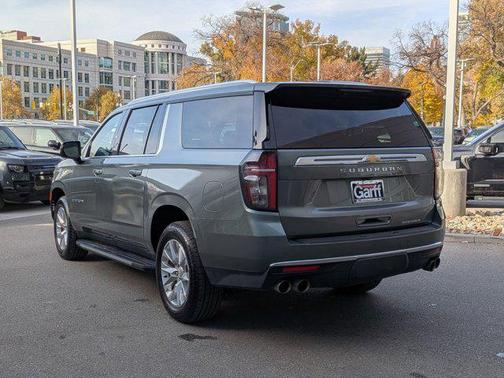 2023 Chevrolet Suburban Premier
