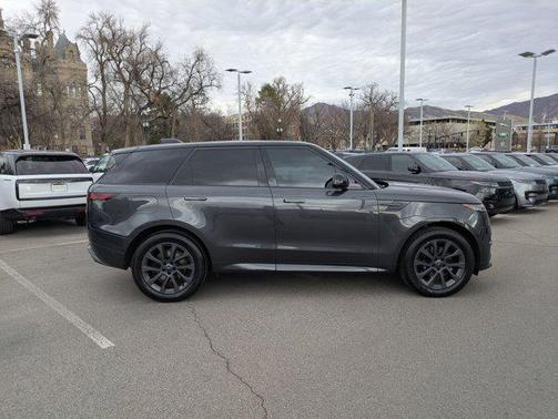 2023 Land Rover Range Rover Sport SE