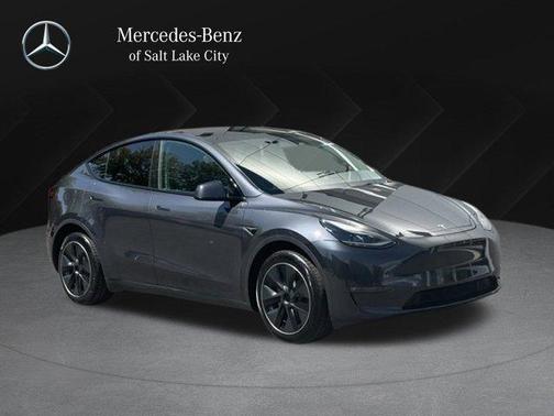 2024 Tesla Model Y Long Range Dual Motor All-Wheel Drive