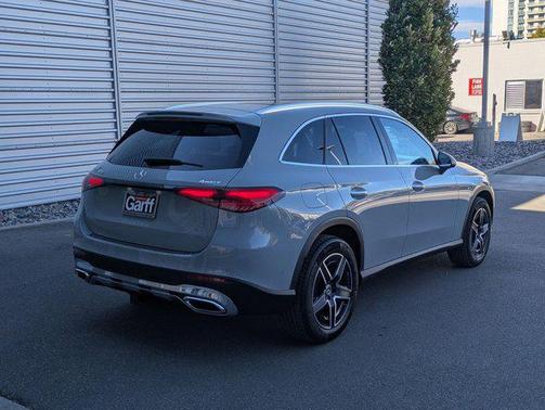 2026 Mercedes-Benz GLC 300 4MATIC