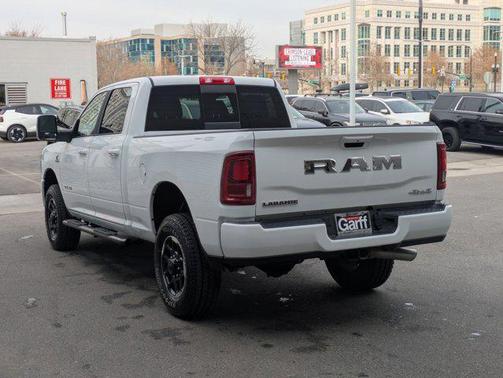 2025 RAM 2500 Laramie Crew Cab 4x4 6'4' Box