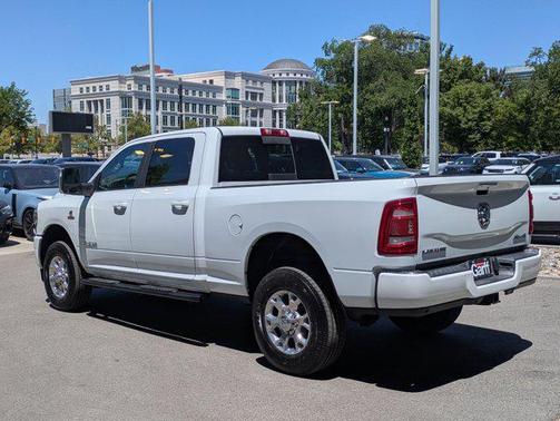 2024 RAM 2500 Laramie Crew Cab 4x4 6'4' Box