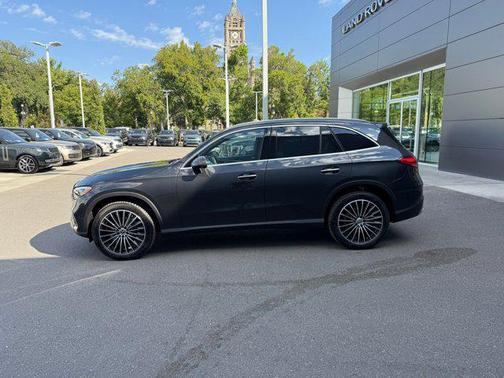 2026 Mercedes-Benz GLC 300 4MATIC