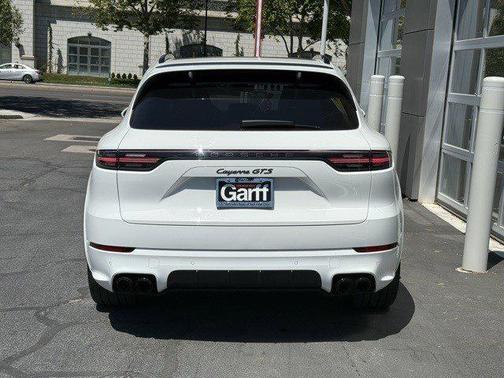 2022 Porsche Cayenne GTS