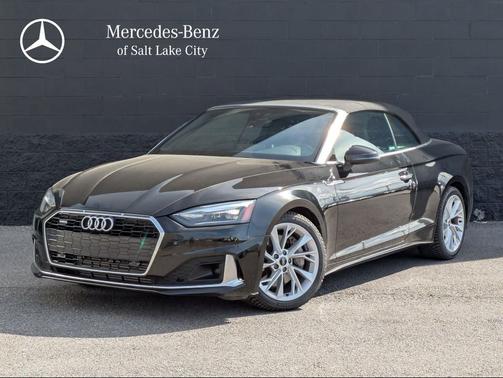 Mythos Black Metallic/Black Roof 2022 Audi A5 45 Premium