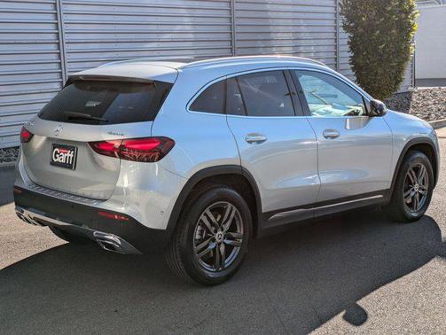 2025 Mercedes-Benz GLA 250 4MATIC
