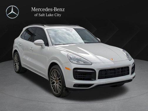 2022 Porsche Cayenne S