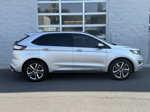 2016 Ford Edge Sport
